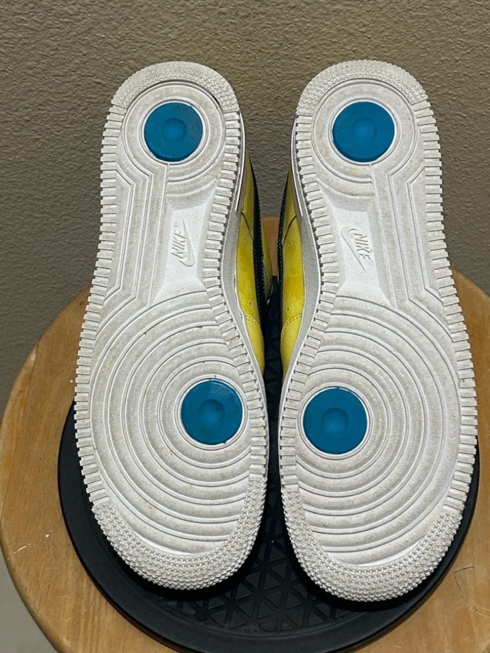 Nike Air Force 1 Low Peace, Love and Basketball DC1416-700 - Picture 6 of 7
